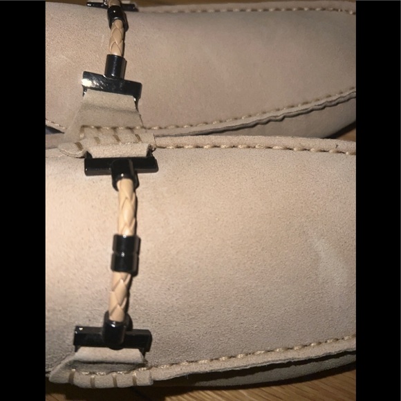 BRAND NEW MENS BEIGE PENNY LOAFERS NWT - Picture 5 of 7